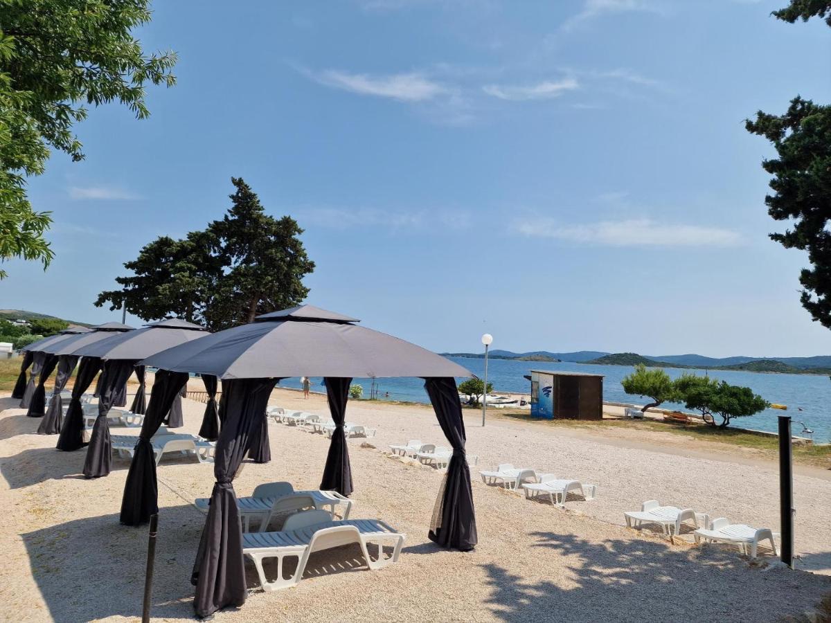 5 Meters From The Sea With Private Beach - 70M2 Colibri Sunset Apartments Sveti Petar  Exterior foto